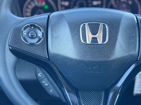 Used 2016 Honda HR-V LX image 16