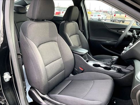 Used 2024 Chevrolet Malibu LT image 7