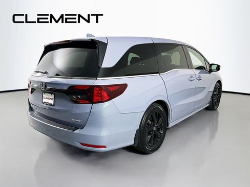 Used 2023 Honda Odyssey Sport image 7