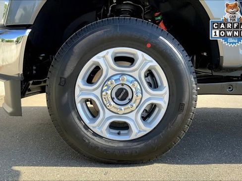 New 2025 Ford F250 XLT image 12