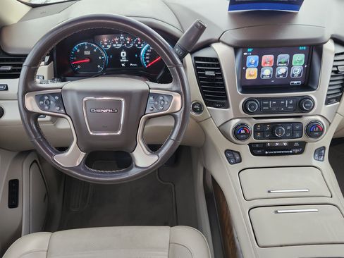 Used 2019 GMC Yukon Denali RWD image 20