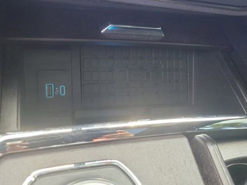 Certified 2023 Ford Expedition Platinum AWD/4WD image 34