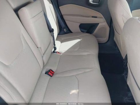 Used 2018 Jeep Compass Sport FWD image 8