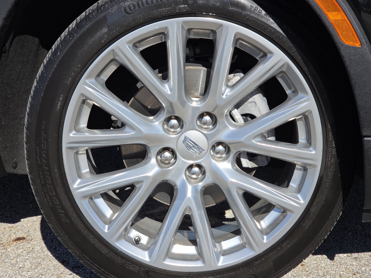 Used 2023 Cadillac XT4 Sport AWD/4WD image 11