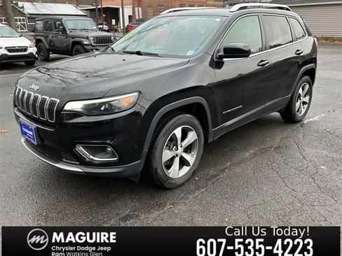 Used 2021 Jeep Cherokee Limited image 1