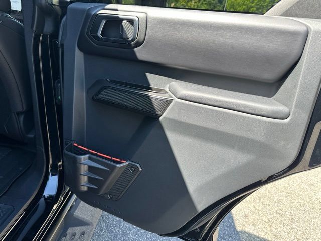 Used 2025 Ford Bronco Raptor AWD/4WD image 16