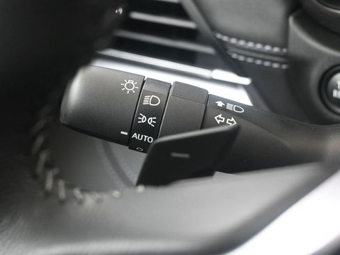 Used 2025 Subaru Outback Limited image 31