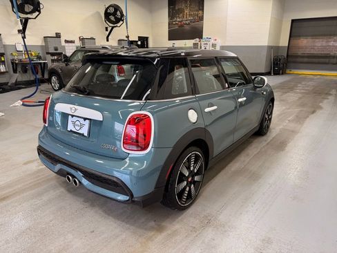 Certified 2023 MINI Cooper S w/ Multitone Edition image 6