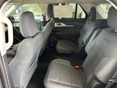 New 2026 Ford Explorer Active image 23