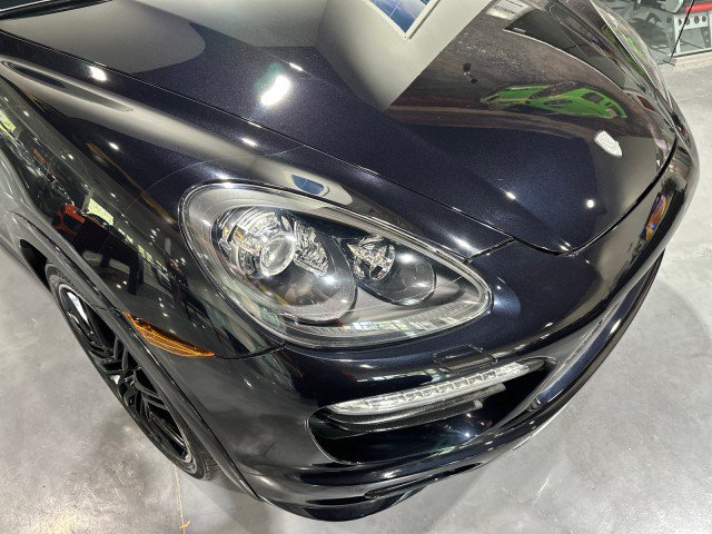 Used 2014 Porsche Cayenne GTS AWD/4WD image 13
