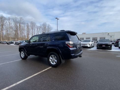 Used 2020 Toyota 4Runner SR5 image 8
