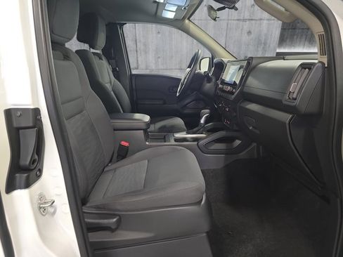 Used 2025 Nissan Frontier S w/ S Utility Package image 10