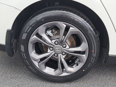 Certified 2023 Honda Accord EX image 7