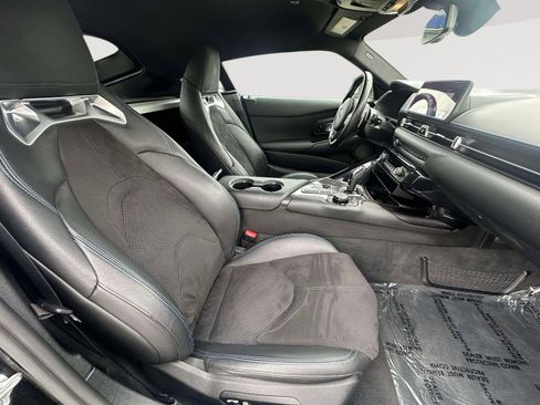 Used 2021 Toyota Supra image 31