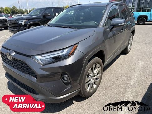 Used 2024 Toyota RAV4 XLE Premium AWD/4WD image 17