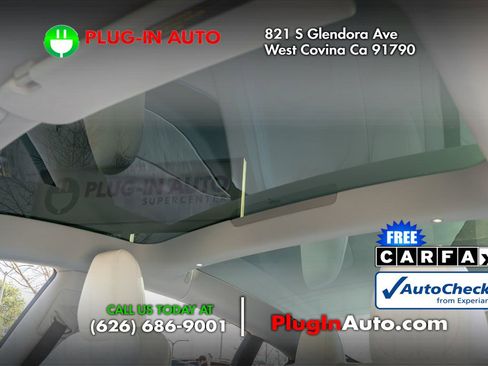 Used 2024 Tesla Model 3 Standard Range image 9