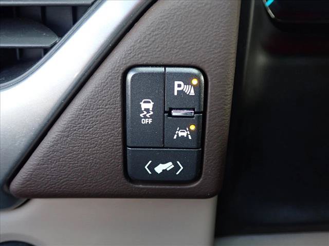 Used 2019 Chevrolet Tahoe LT w/ LT Signature Package AWD/4WD image 14