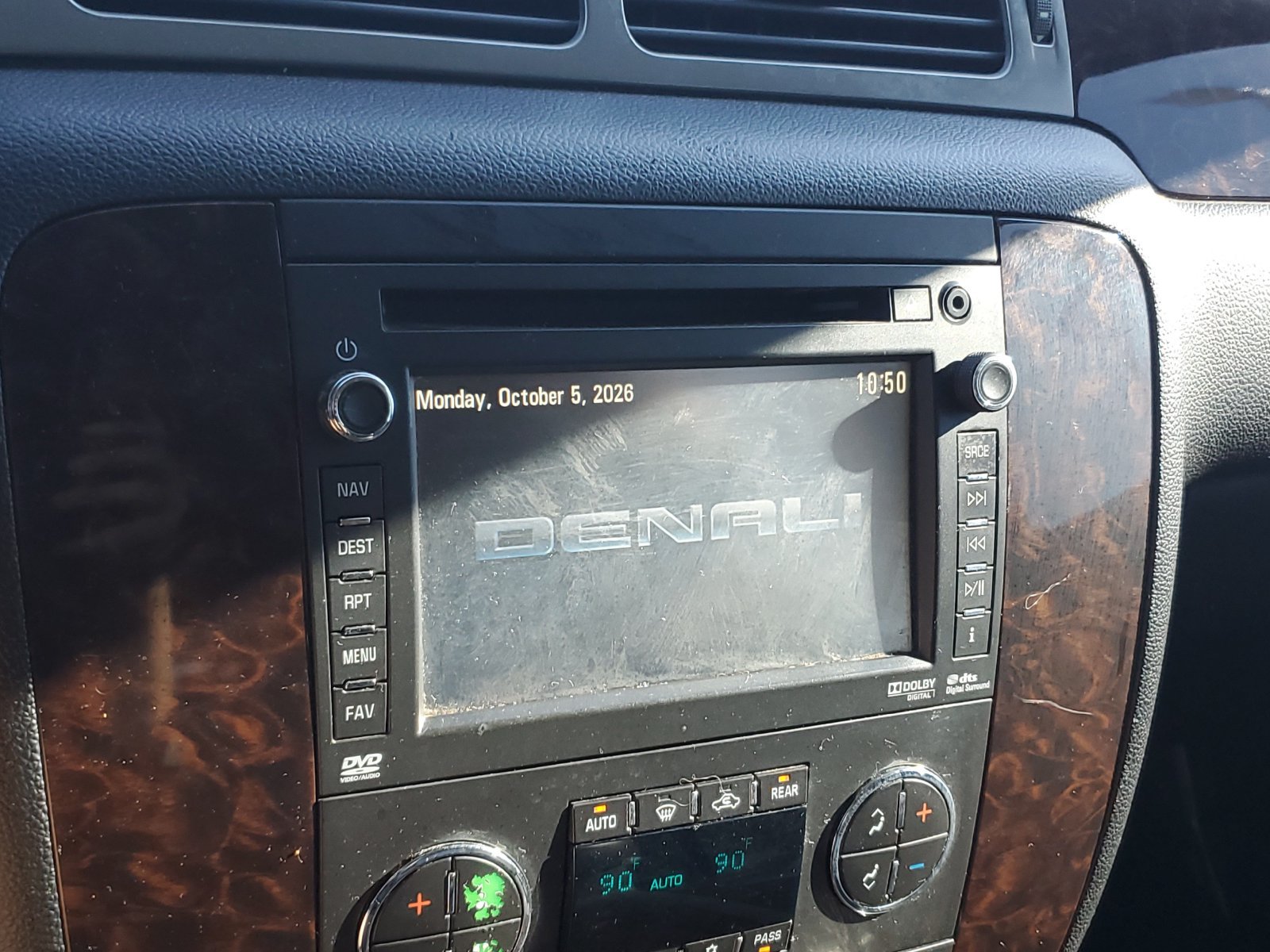 Used 2012 GMC Yukon XL Denali AWD/4WD image 29