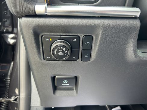 New 2026 Ford Expedition Tremor image 25