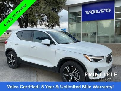 Certified 2025 Volvo XC40 B5 Core