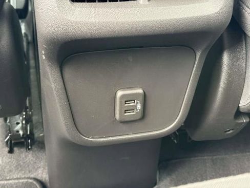 Used 2024 GMC Terrain SLE image 14