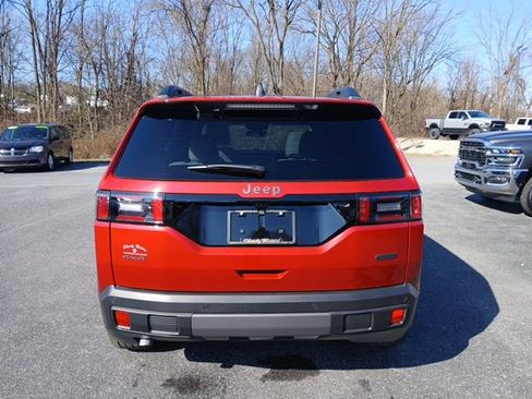 New 2026 Jeep Cherokee Overland w/ Advanced Pro Tech Group AWD/4WD image 5