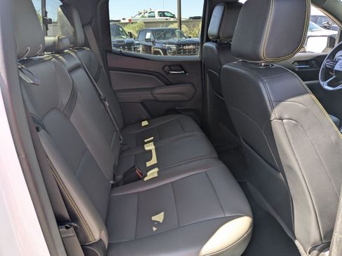 Certified 2024 Chevrolet Colorado ZR2 w/ ZR2 Convenience Package III AWD/4WD image 28
