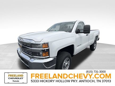Used 2015 Chevrolet Silverado 2500 W/T RWD image 5