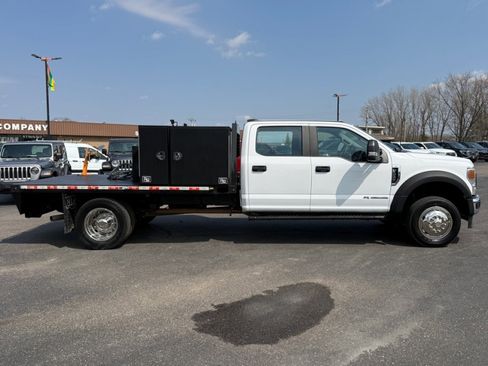 Used 2022 Ford F550 4x4 Crew Cab Super Duty w/ Power Equipment Group image 9