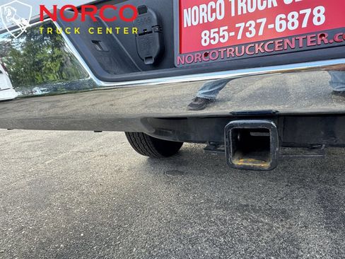 Used 2025 Chevrolet Silverado 1500 W/T RWD image 10