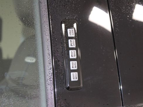 New 2026 Ford F250 Platinum image 25