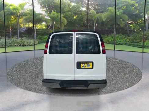 Used 2023 GMC Savana 2500 w/ Driver Convenience Package RWD image 6