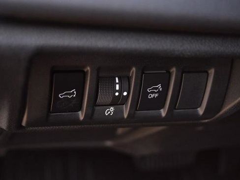 Used 2024 Subaru Outback Limited image 14