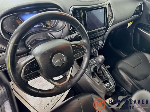 Used 2019 Jeep Cherokee Limited AWD/4WD image 11