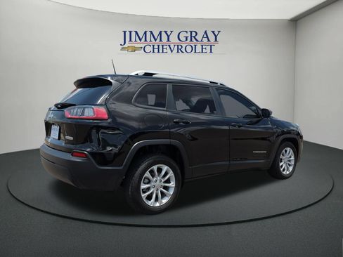 Used 2021 Jeep Cherokee Latitude FWD image 5