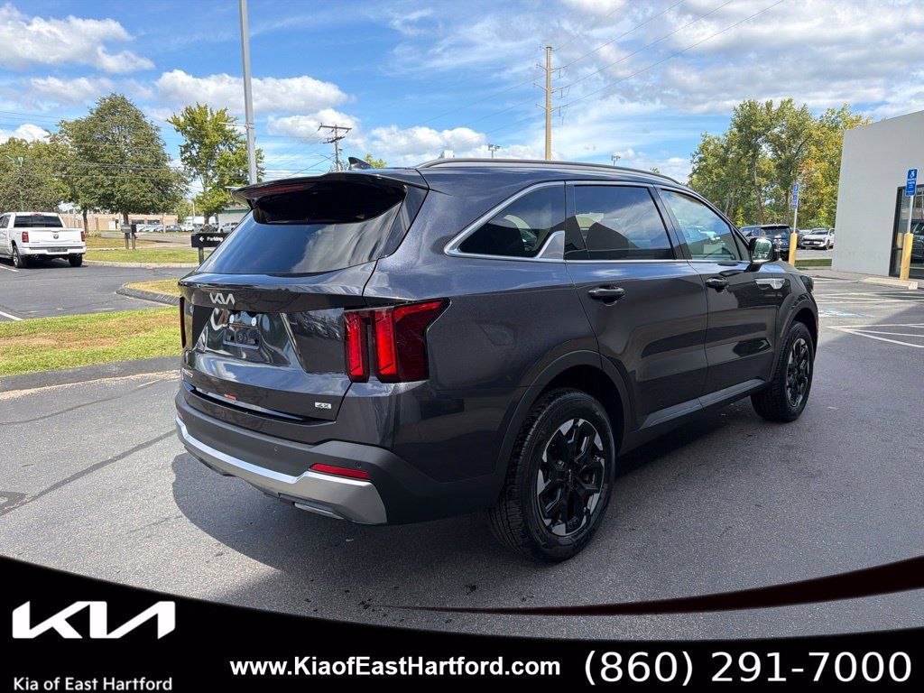 New 2026 Kia Sorento S AWD/4WD image 8