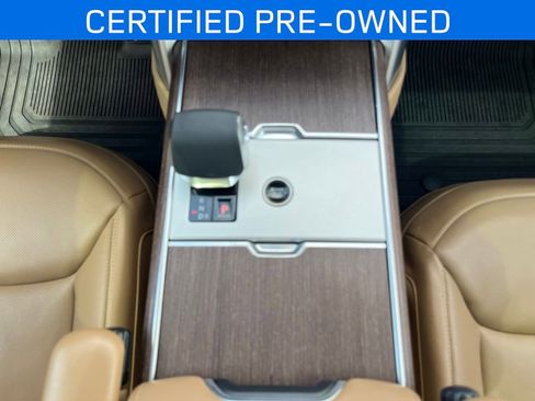Certified 2025 Land Rover Range Rover Long Wheelbase SE AWD/4WD image 15