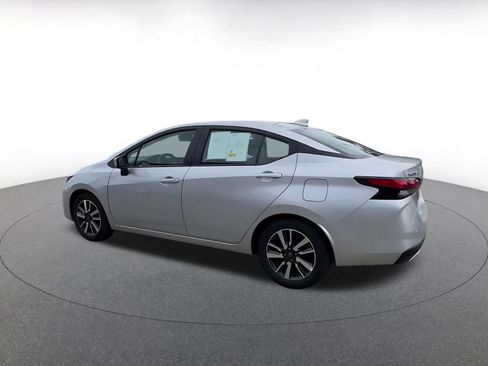Used 2025 Nissan Versa SV FWD image 10