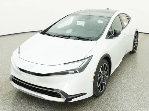 New 2027 Toyota Prius Plug-In Hybrid w/ Limited Premium Package FWD image 16