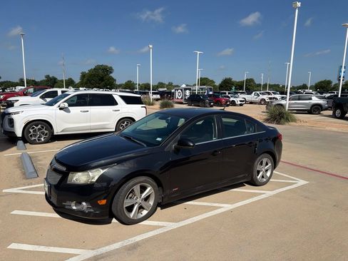 Used 2013 Chevrolet Cruze LT w/ RS Package FWD image 5