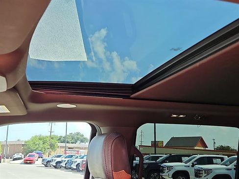 Used 2021 Ford F150 4x4 SuperCrew image 12