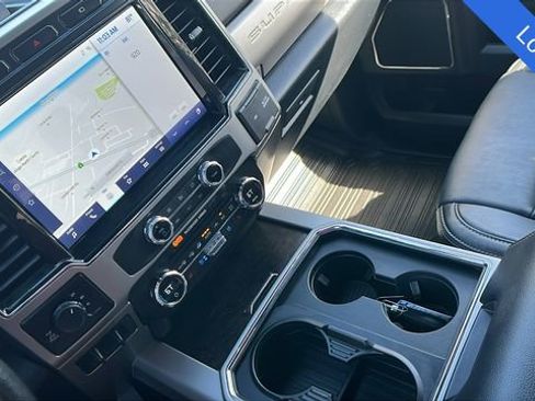 Used 2022 Ford F250 Lariat w/ Lariat Ultimate Package AWD/4WD image 33