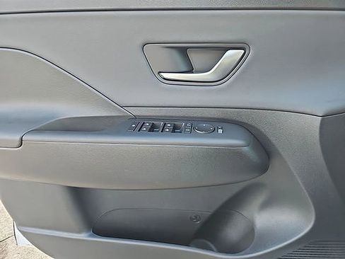 New 2026 Hyundai Kona SEL Premium image 34