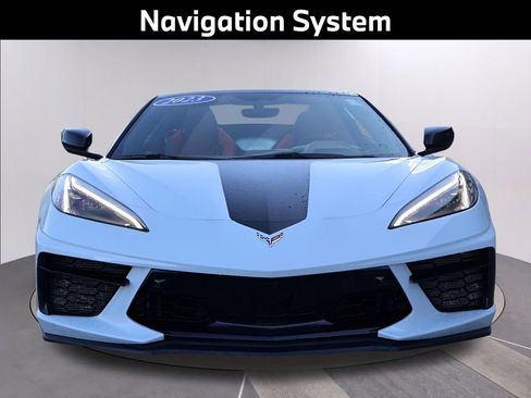 Used 2023 Chevrolet Corvette Stingray Premium Conv w/ Z51 Performance Package image 3