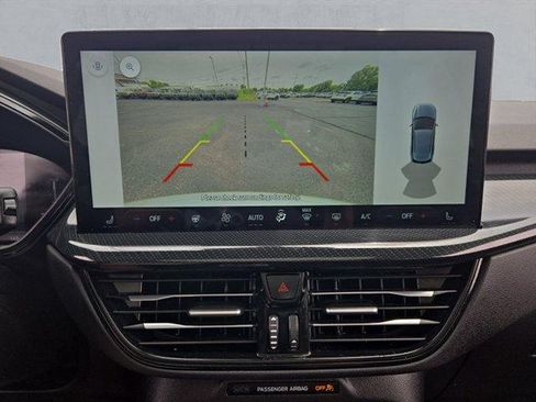 Used 2024 Ford Escape ST-Line w/ Tech Pack #1 AWD/4WD image 19
