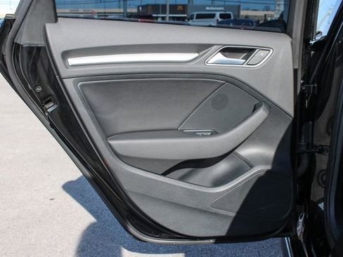 Used 2016 Audi A3 e-tron Premium w/ Audi MMI Navigation Plus image 29