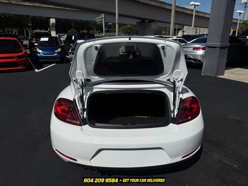 Used 2015 Volkswagen Beetle 1.8T FWD image 24