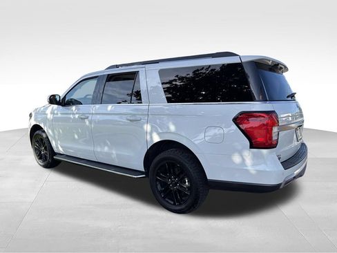Used 2023 Ford Expedition Max XLT RWD image 4