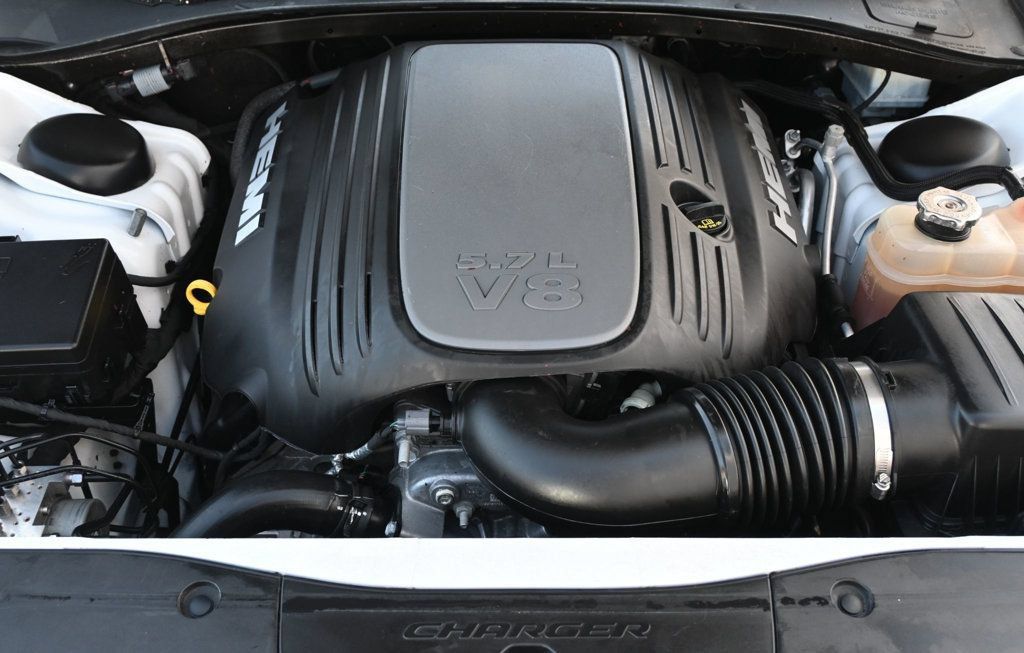 Used 2021 Dodge Charger R/T RWD image 19