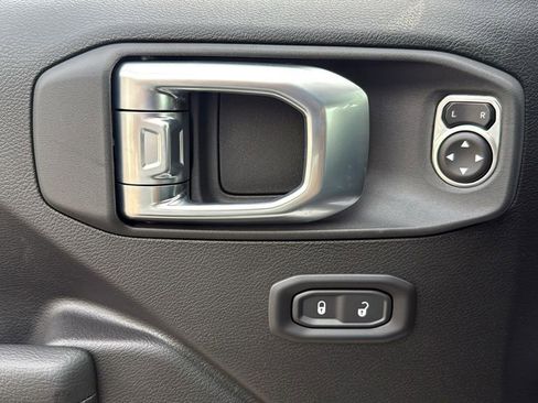 New 2026 Jeep Wrangler Sport S image 17